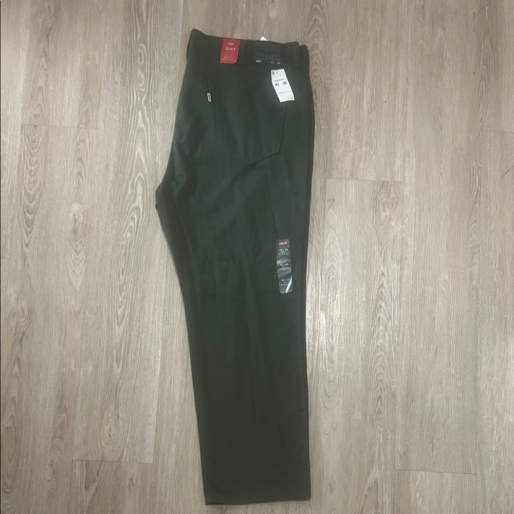 Never worn Levis